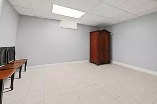29 Hanson St, Somerville, MA 02143 - Photo 35
