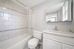29 Hanson St, Somerville, MA 02143 - Photo 27