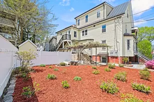 29 Hanson St, Somerville, MA 02143 - Photo 1