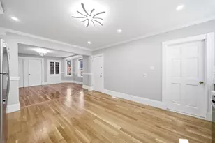 29 Hanson St, Somerville, MA 02143 - Photo 21