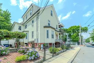 29 Hanson St, Somerville, MA 02143 - Photo 1