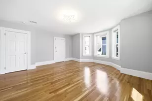 29 Hanson St, Somerville, MA 02143 - Photo 11