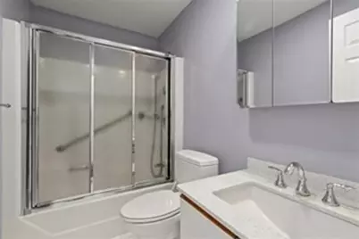 3920 Mystic Valley Pkwy #913, Medford, MA 02155 - Photo 17