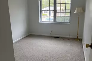 137 Lake Shore Rd, Boston, MA 02135 - Photo 3