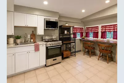 33 Wareham Street #11, Carver, MA 02330 - Photo 5