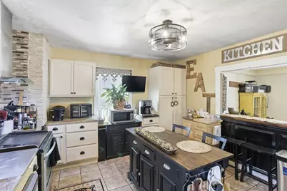 24 Lawrence St, Fitchburg, MA 01420 - Photo 19