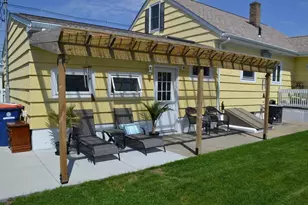 198 Bolton St, New Bedford, MA 02740 - Photo 37