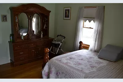 198 Bolton St, New Bedford, MA 02740 - Photo 15
