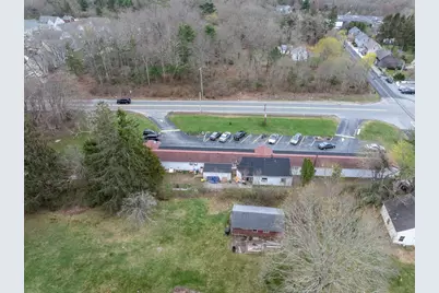 1148 American Legion Hwy, Westport, MA 02790 - Photo 11