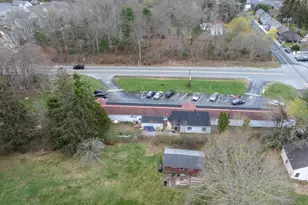1148 American Legion Hwy, Westport, MA 02790 - Photo 11