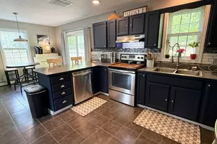 222 Bridge St, Warren, MA 01083 - Photo 5
