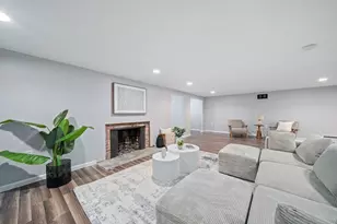 8 Conway Ln, Foxboro, MA 02035 - Photo 25