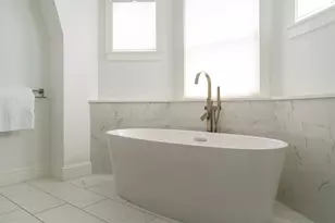 36 Laurel St, Somerville, MA 02143 - Photo 19