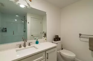 36 Laurel St, Somerville, MA 02143 - Photo 31
