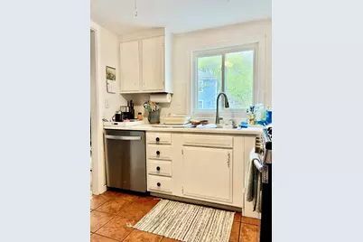 8 Marrigan St #1, Arlington, MA 02474 - Photo 5