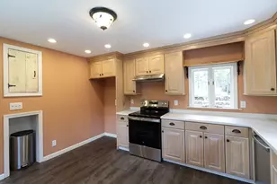 75 Crystal Lake Rd, Halifax, MA 02338 - Photo 11