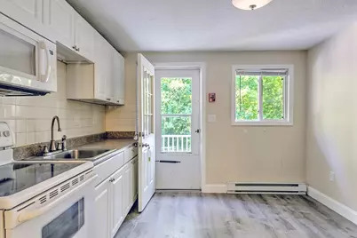 991 Main St #2, Wareham, MA 02576 - Photo 9