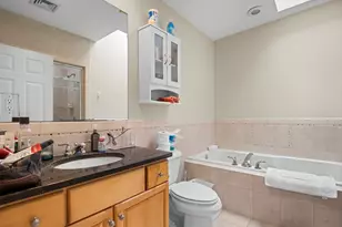 157 W Sixth St, Boston, MA 02127 - Photo 5