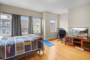 157 W Sixth St, Boston, MA 02127 - Photo 9