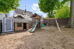 78 Stevens St, Lowell, MA 01851 - Photo 33