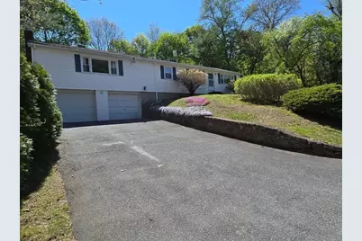 12 Charles St, Douglas, MA 01516 - Photo 3