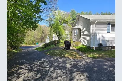 12 Charles St, Douglas, MA 01516 - Photo 5