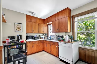 16-18 Russell Rd, Newton, MA 02458 - Photo 27