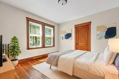 16-18 Russell Rd, Newton, MA 02458 - Photo 9