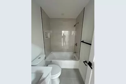 272 S Main St, Hopedale, MA 01747 - Photo 19