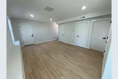 272 S Main St, Hopedale, MA 01747 - Photo 27