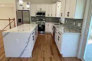 272 S Main St, Hopedale, MA 01747 - Photo 13