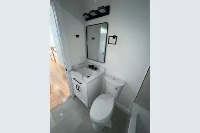 272 S Main St, Hopedale, MA 01747 - Photo 23