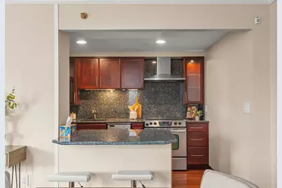 10 Rogers St #PH19, Cambridge, MA 02142 - Photo 9