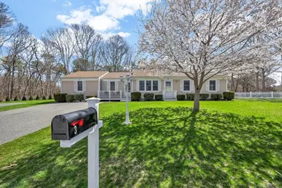3 Harness Dr, Falmouth, MA 02536 - Photo 3