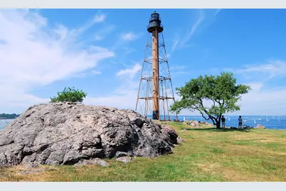20 Mechanic Sqaure #3, Marblehead, MA 01945 - Photo 17