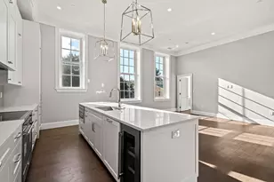 20 Mechanic Square, Marblehead, MA 01945 - Photo 5