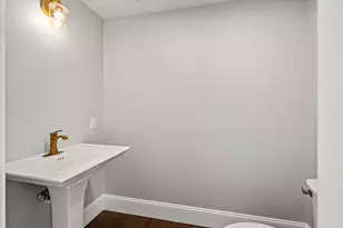 20 Mechanic Square, Marblehead, MA 01945 - Photo 7