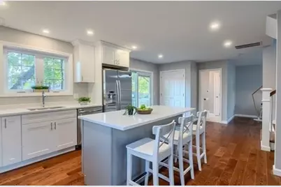 348 South Rd #1, Bedford, MA 01730 - Photo 7