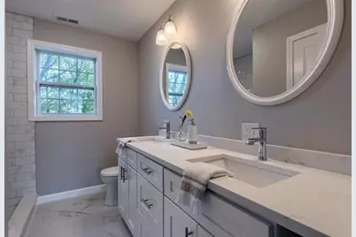348 South Rd #1, Bedford, MA 01730 - Photo 13