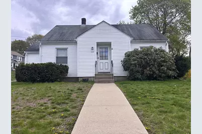 349 Oak St, Clinton, MA 01510 - Photo 1