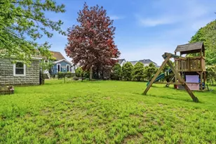 48 Thelma Ave, Somerset, MA 02726 - Photo 33
