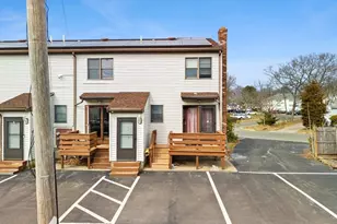 37 Blendall St, Brockton, MA 02302 - Photo 9