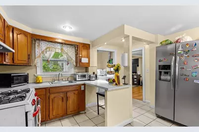 117 South Main St, Randolph, MA 02368 - Photo 11