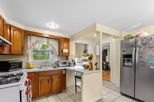 117 S Main St, Randolph, MA 02368 - Photo 11