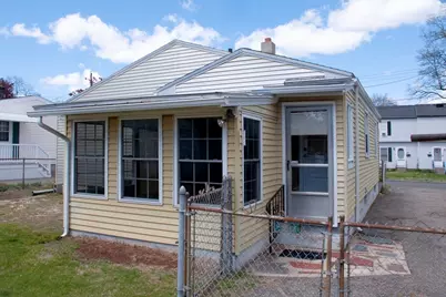 17 McBride St, Springfield, MA 01104 - Photo 7