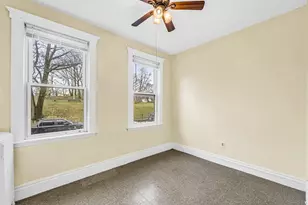 86 Winthrop St, Boston, MA 02119 - Photo 19