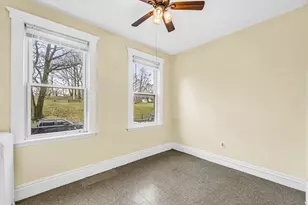 86 Winthrop St, Boston, MA 02119 - Photo 19