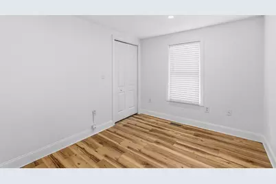 8 Cottage St, Wareham, MA 02571 - Photo 11