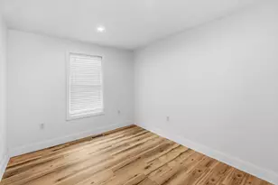 8 Cottage St, Wareham, MA 02571 - Photo 13