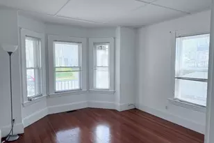 582 Eastern Ave, Lynn, MA 01902 - Photo 3